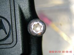 Closeup Pictures of the XTL Accessory Connector - 003.JPG