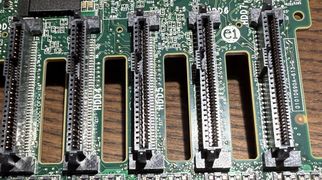 Compaq-DL380-G10-8 bay NVME kit-00022.jpg