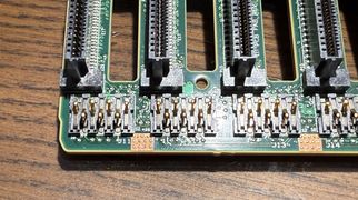 Compaq-DL380-G10-8 bay NVME kit-00018.jpg