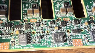 Compaq-DL380-G10-8 bay NVME kit-00001.jpg