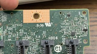 Compaq-DL380-G10-8 bay NVME kit-00004.jpg