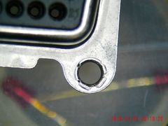 Closeup Pictures of the XTL Accessory Connector - 013.JPG