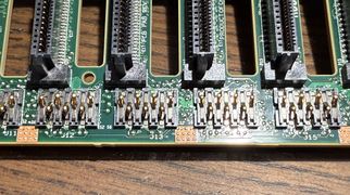 Compaq-DL380-G10-8 bay NVME kit-00019.jpg